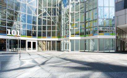 Work, meet and collaborate in a shared office space in Spaces Trade and Tryon Work, meet and collaborate in a shared office space in Spaces Trade and Tryon