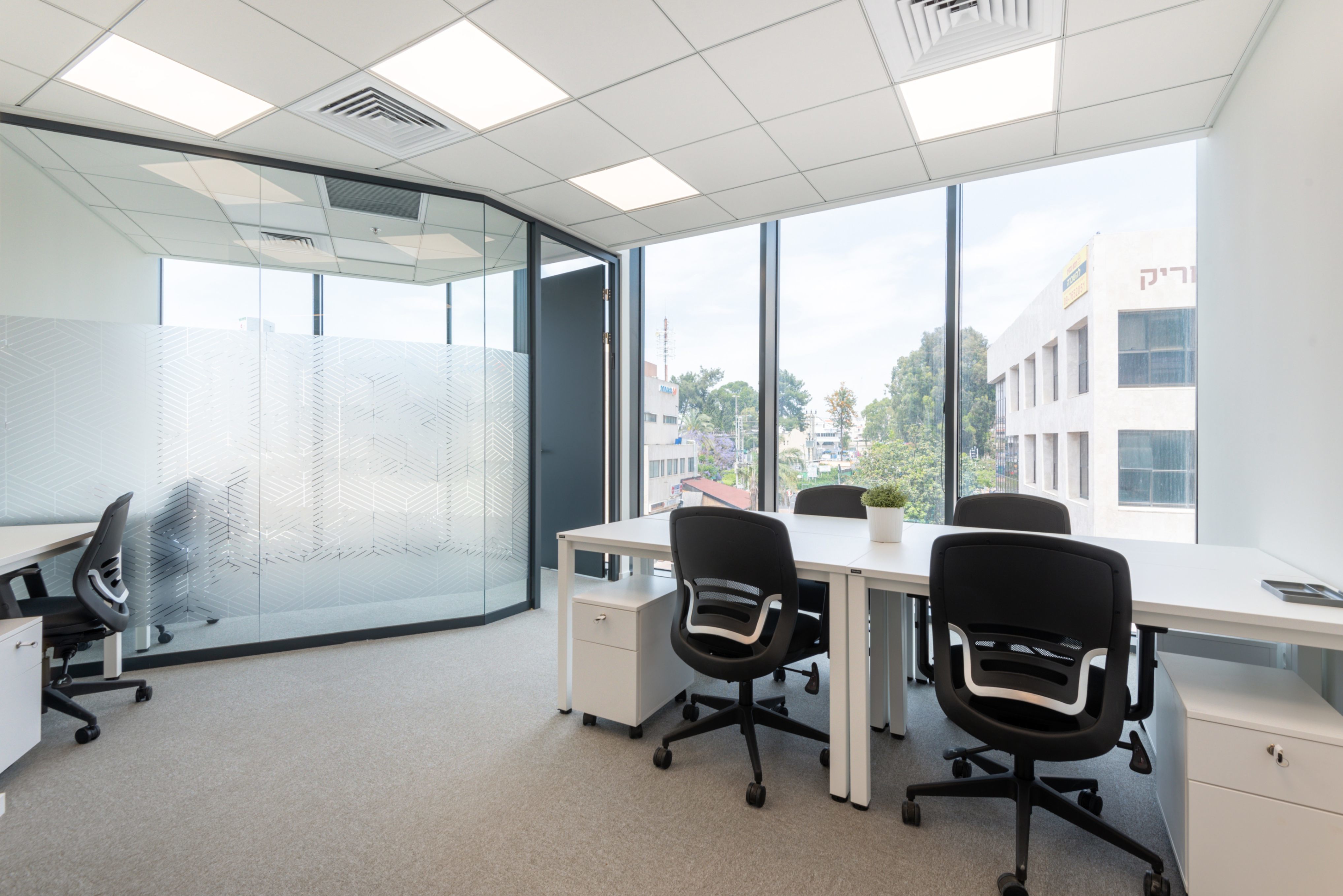 Fully serviced open plan office space for you and your team in Spaces Trade and Tryon Fully serviced open plan office space for you and your team in Spaces Trade and Tryon