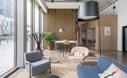Work, meet and collaborate in a shared office space in Spaces Trade and Tryon Work, meet and collaborate in a shared office space in Spaces Trade and Tryon