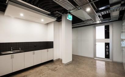 3 Desks Available 3 Desks Available