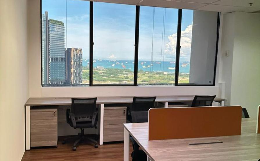 Private Office Window Suite (Room 8) Private Office Window Suite (Room 8)