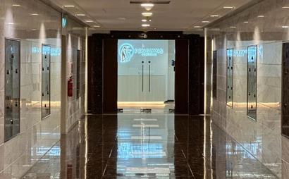 Private Office Window Suite (Premium Best View) Private Office Window Suite (Premium Best View)