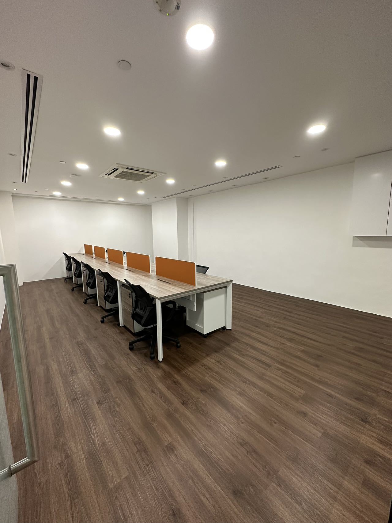 Private Office Window Suite (Room 1)