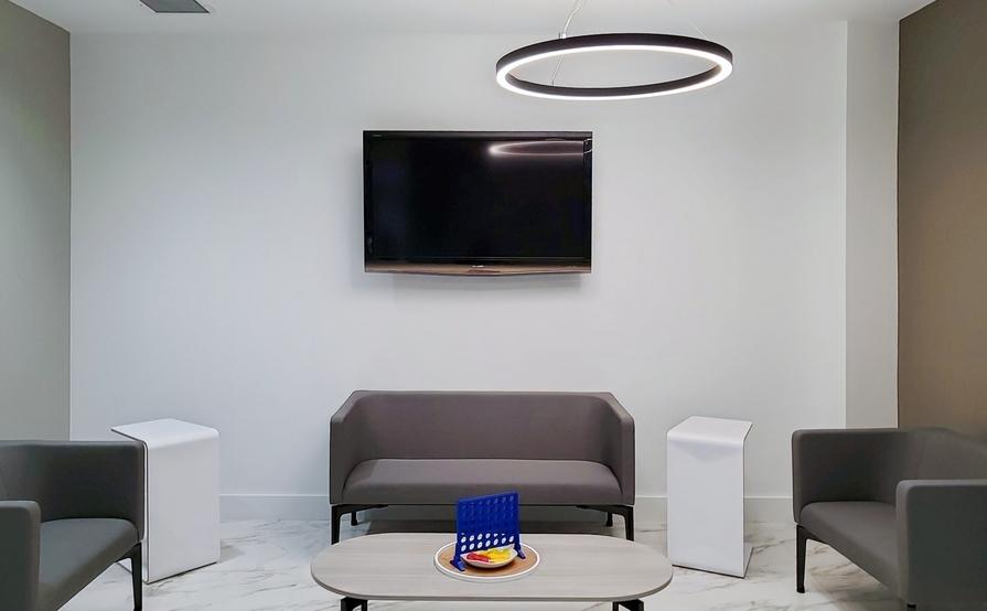 Click to discover this private office !!!  Click to discover this private office !!!