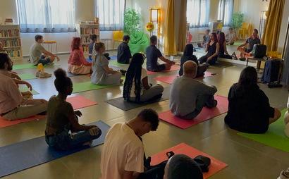 DEDICATED DESK - Gold package DEDICATED DESK - Gold package