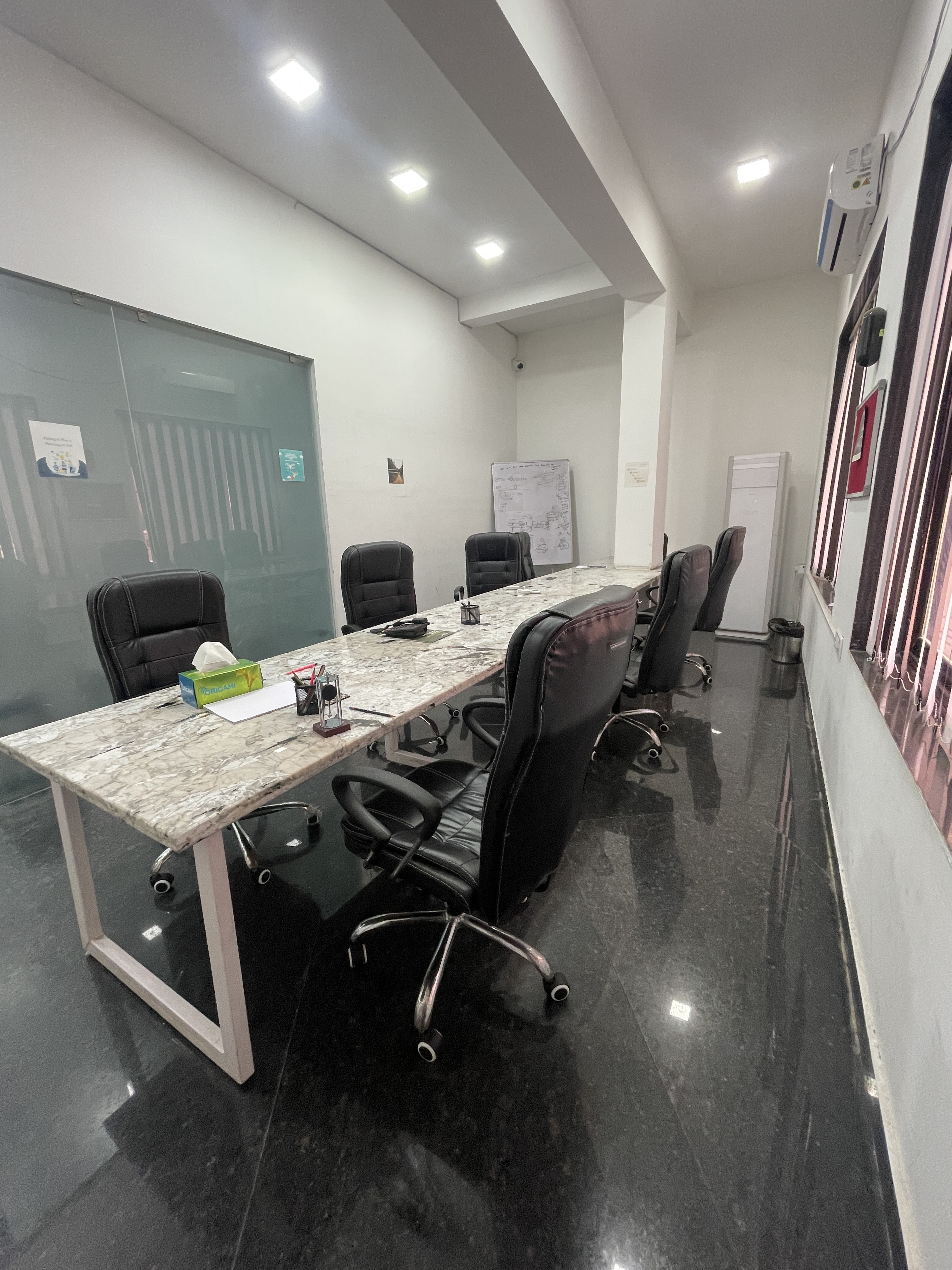 Fully furnished office space for rent is available in Vallabh Nagar, Raipur
