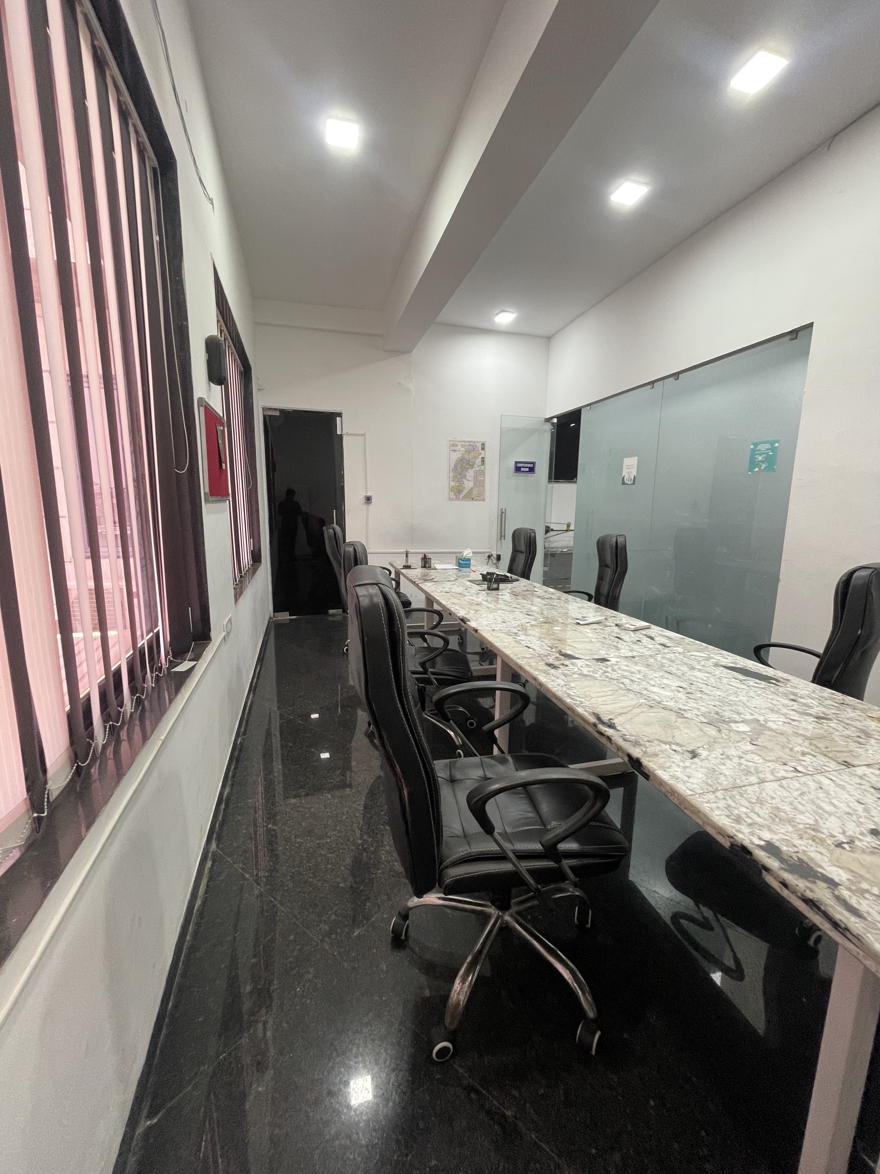 Fully furnished office space for rent is available in Vallabh Nagar, Raipur
