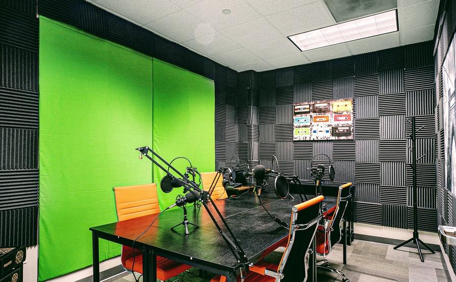 Podcast Studio in Atlanta Perimeter Area