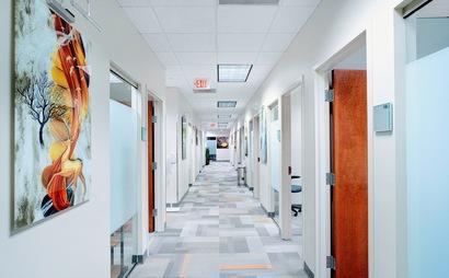 CoWork Space in Elite Atlanta Dunwoody on Perimeter Area Within a Business Center for Entrepreneurs or Hybrid Workers CoWork Space in Elite Atlanta Dunwoody on Perimeter Area Within a Business Center for Entrepreneurs or Hybrid Workers