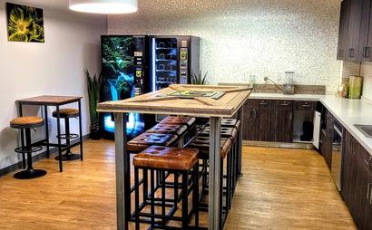 Flex Desk or Office Within Elite Business Center for Entrepreneurs and Hybrid Companies Flex Desk or Office Within Elite Business Center for Entrepreneurs and Hybrid Companies