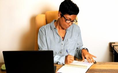 Flex Desk or Office Within Elite Business Center for Entrepreneurs and Hybrid Companies Flex Desk or Office Within Elite Business Center for Entrepreneurs and Hybrid Companies