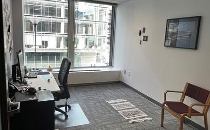Small Office for 2 Desks, 1660 L St NW Washington, D.C. Small Office for 2 Desks, 1660 L St NW Washington, D.C.