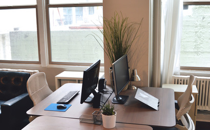 Dedicated Desks in Market Street Office Dedicated Desks in Market Street Office