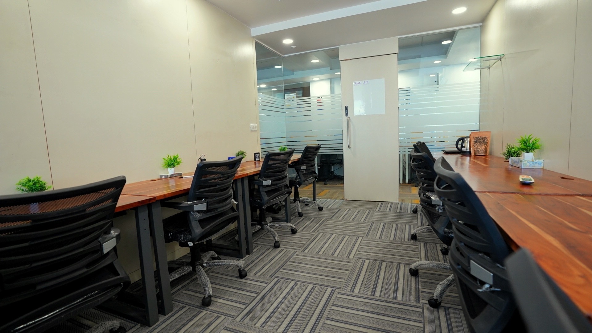 9 Seater Cabin Space 