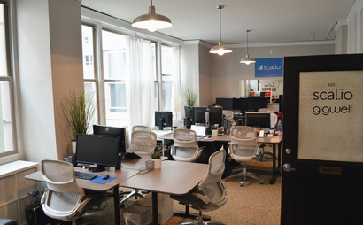 Dedicated Desks in Market Street Office Dedicated Desks in Market Street Office