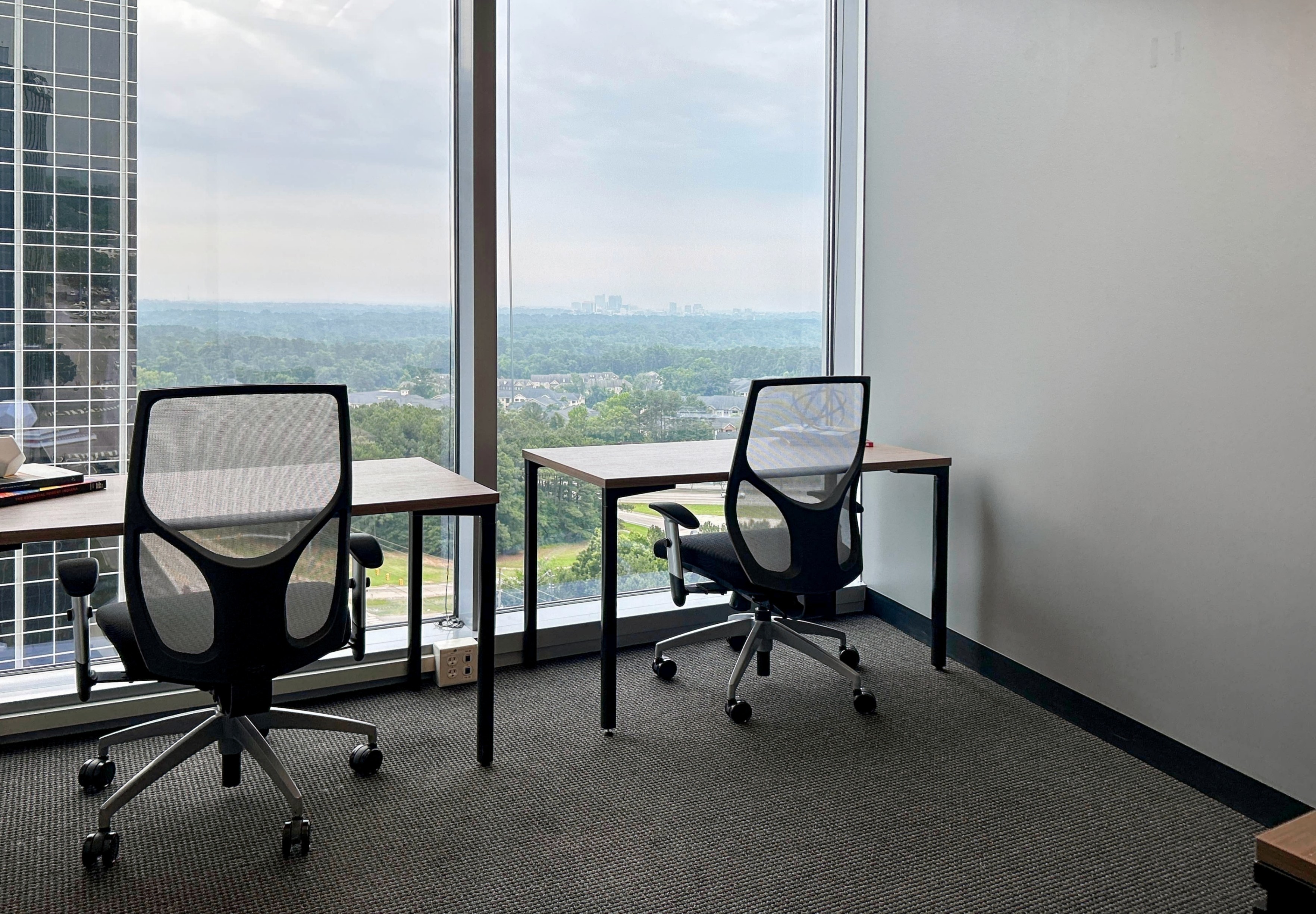 Access professional office space in North Hills Tower II Access professional office space in North Hills Tower II