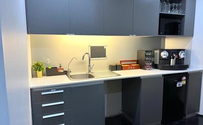 Hot desks & Coworking Memberships Hot desks & Coworking Memberships