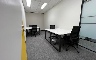 Internal Office 122 Internal Office 122