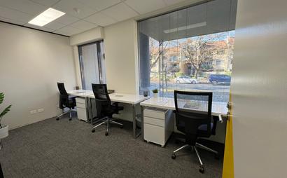 Window Office 104 Window Office 104