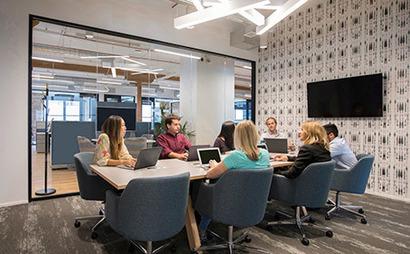 Find office space in Spaces Near North Side for 5 persons with everything taken care of Find office space in Spaces Near North Side for 5 persons with everything taken care of