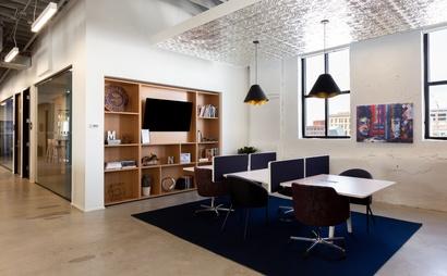 Work from anywhere with a virtual office in Spaces North Loop Work from anywhere with a virtual office in Spaces North Loop