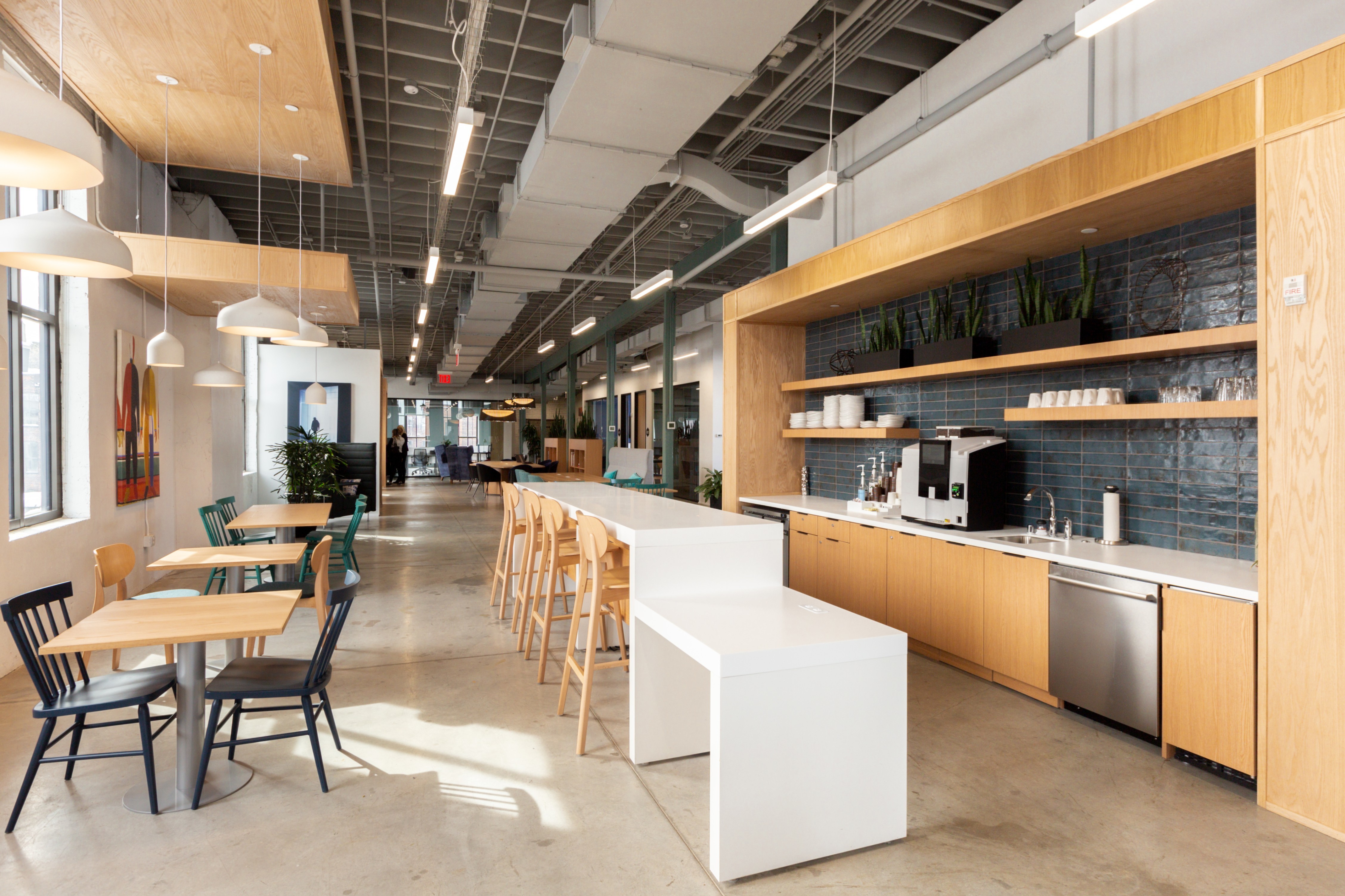 24/7 access to designer office space for 5 persons in Spaces North Loop 24/7 access to designer office space for 5 persons in Spaces North Loop