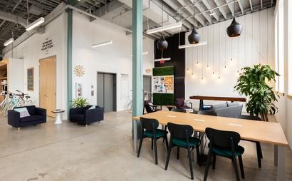 24/7 access to designer office space for 5 persons in Spaces North Loop 24/7 access to designer office space for 5 persons in Spaces North Loop