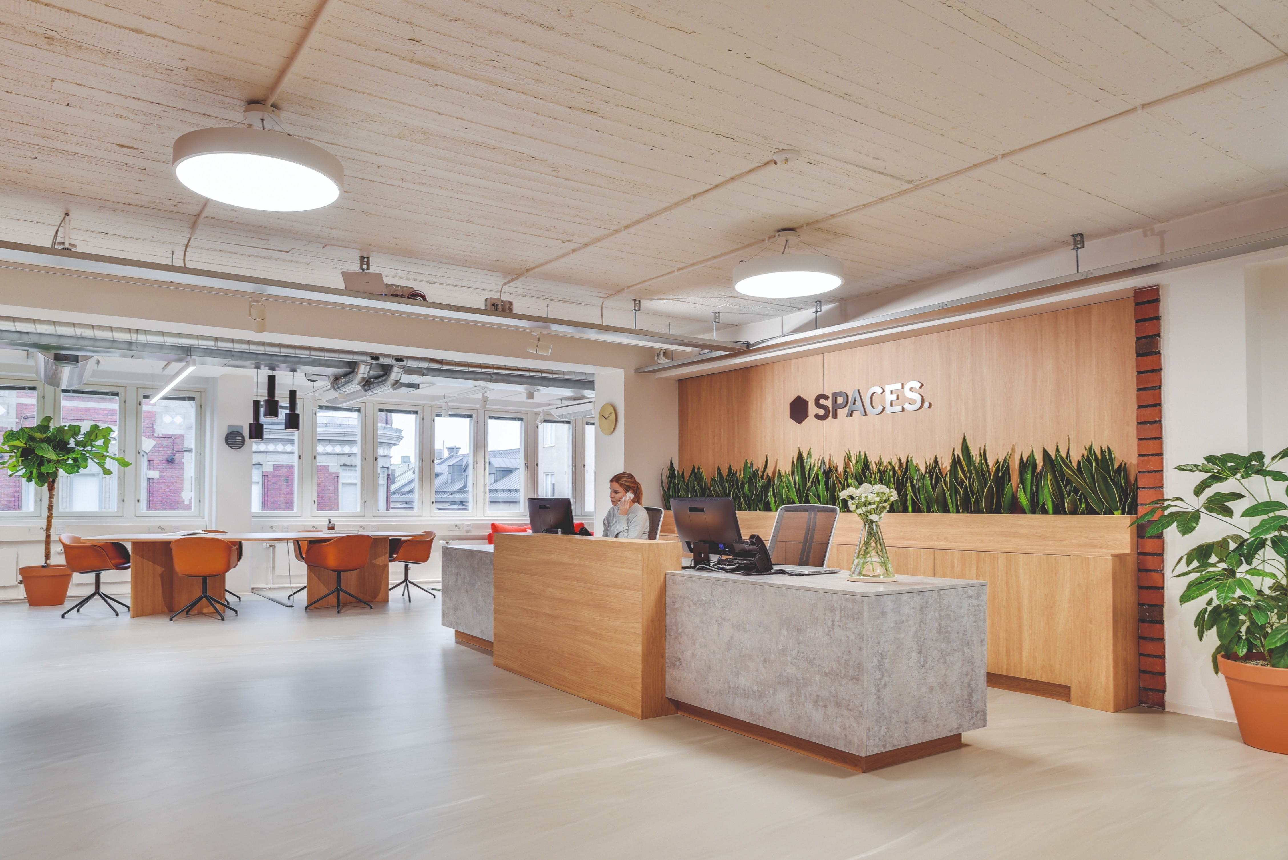 Fully serviced open plan office space for you and your team in Spaces CocoWalk Fully serviced open plan office space for you and your team in Spaces CocoWalk