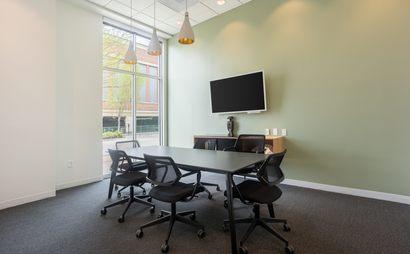 Beautifully designed office space for 3 persons in Spaces, Perkins Rowe Beautifully designed office space for 3 persons in Spaces, Perkins Rowe