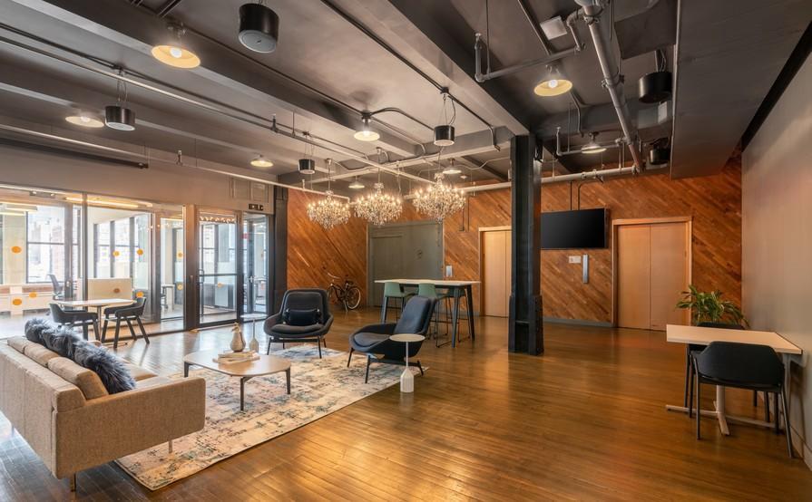 Work, meet and collaborate in a shared office space in Spaces Midtown South