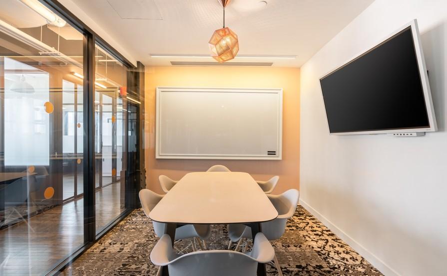 Work, meet and collaborate in a shared office space in Spaces Midtown South