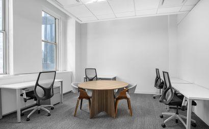 Find office space in Spaces Midtown South for 5 persons with everything taken care of Find office space in Spaces Midtown South for 5 persons with everything taken care of