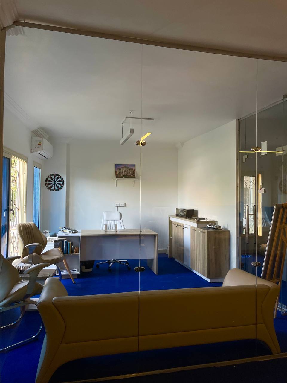 Executive Oasis (VIP Meeting Room)