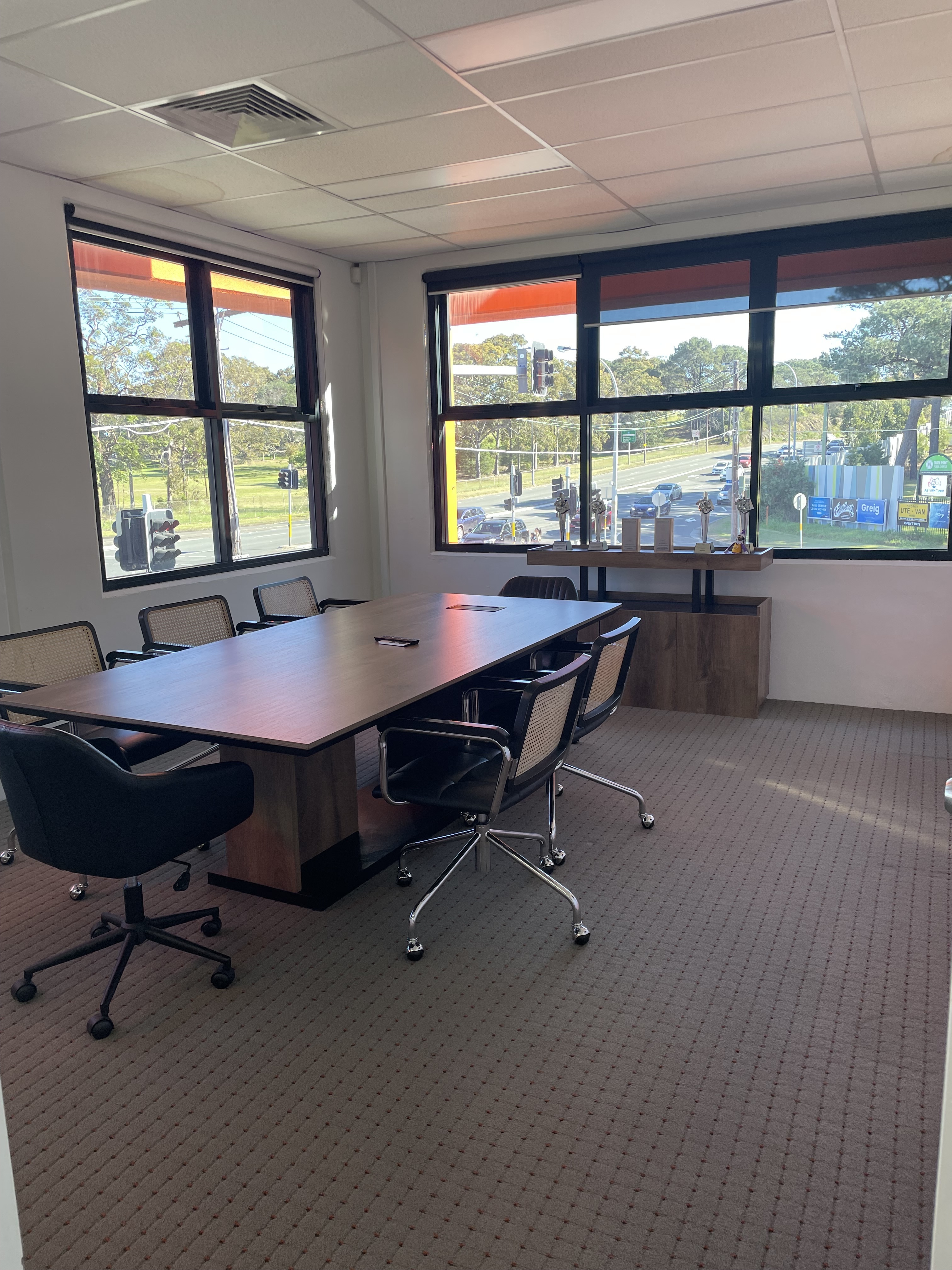 Shared Office Space for Rent