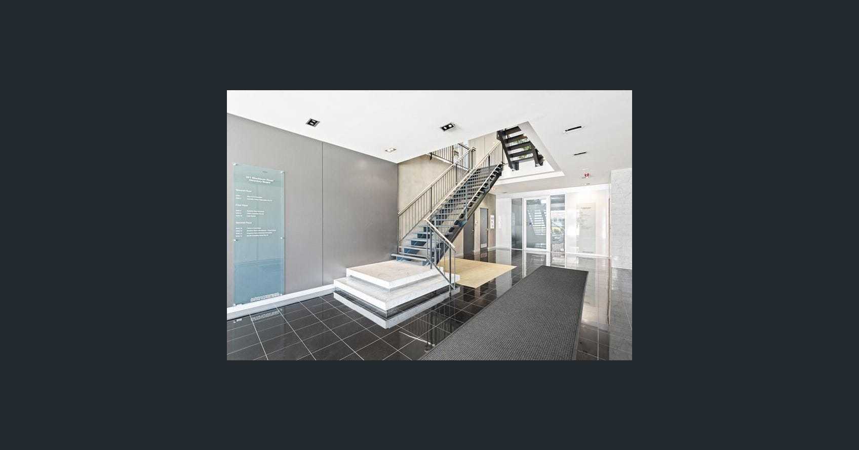 SUBLET in Prime Office Space Near Syndal Station SUBLET in Prime Office Space Near Syndal Station