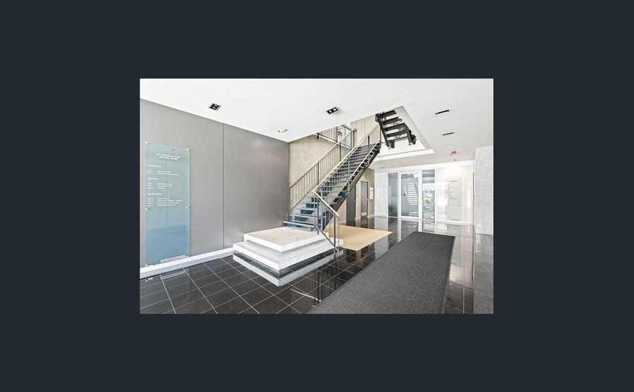 SUBLET in Prime Office Space Near Syndal Station SUBLET in Prime Office Space Near Syndal Station