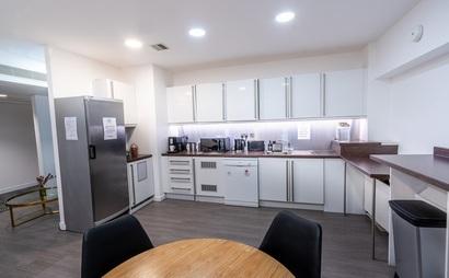 33 CAVENDISH SQUARE W1G 0PW  33 CAVENDISH SQUARE W1G 0PW