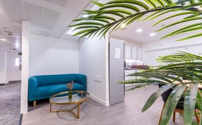 33 CAVENDISH SQUARE W1G 0PW  33 CAVENDISH SQUARE W1G 0PW