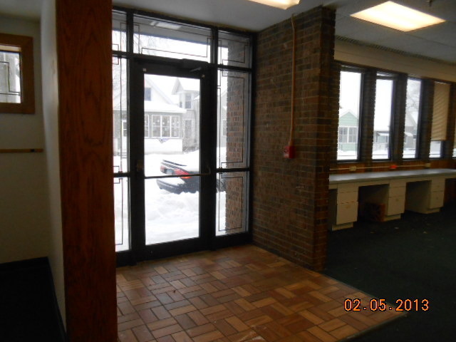 Individual office rooms for rent