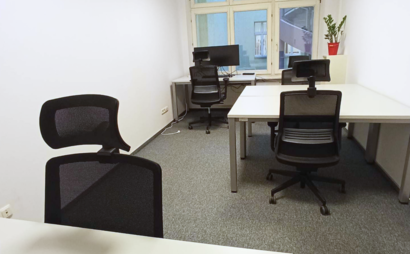 Szukasz biura serwisowanego dla 4-os zespołu? Zajrzyj do IdeaPlace.  Szukasz biura serwisowanego dla 4-os zespołu? Zajrzyj do IdeaPlace.