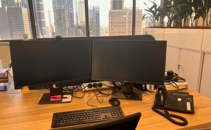 Up to 6 desks for rent Up to 6 desks for rent