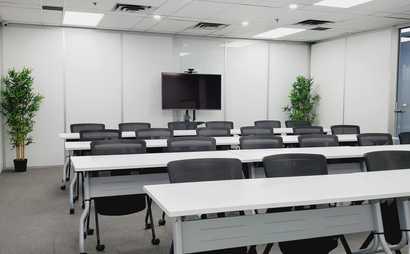 Airport Corporate - Training room 17 to 24 user Airport Corporate - Training room 17 to 24 user