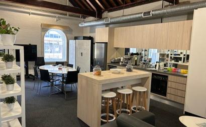Creative CBD space perfect for team startups Creative CBD space perfect for team startups
