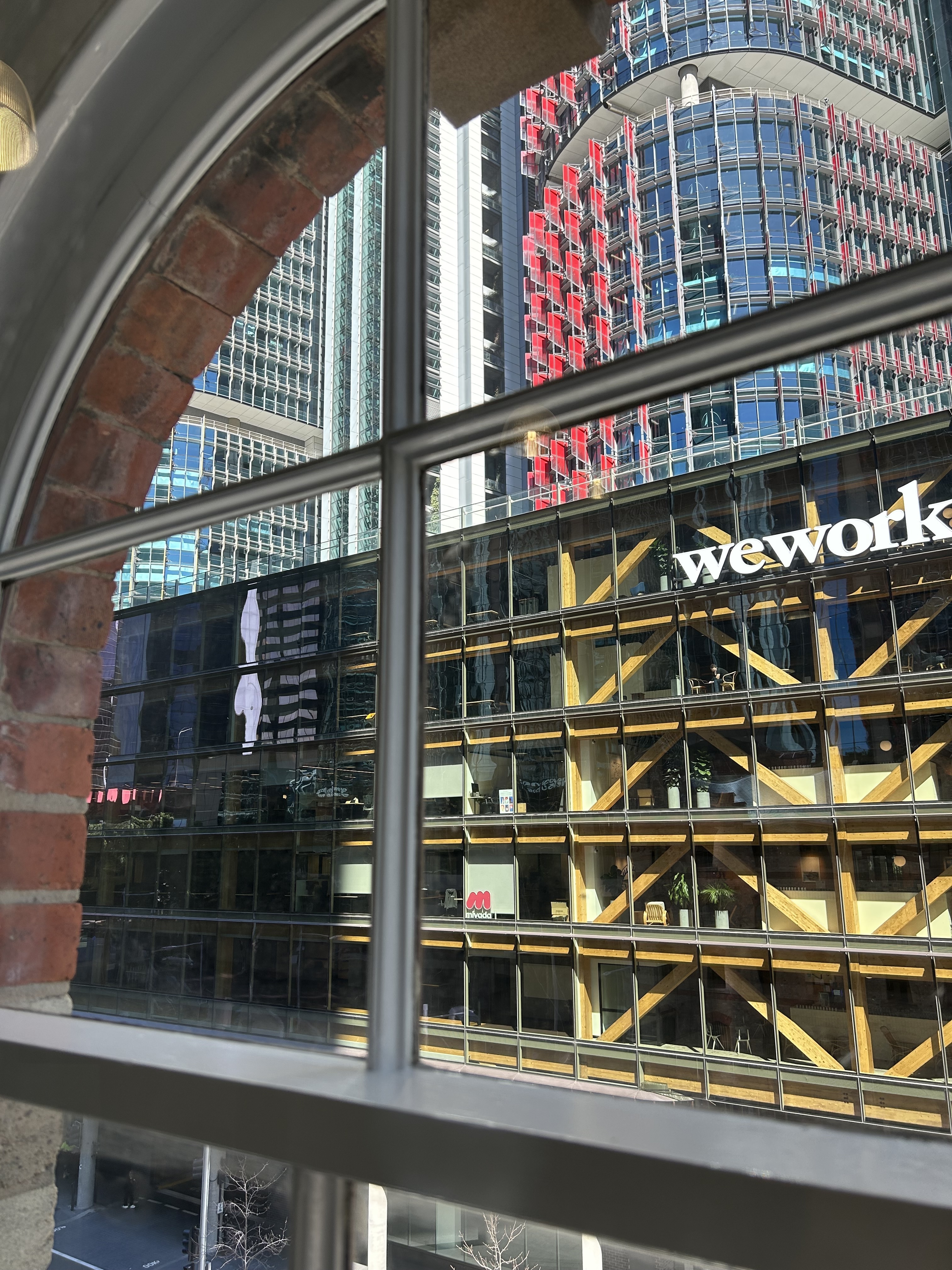 Creative CBD space perfect for team startups