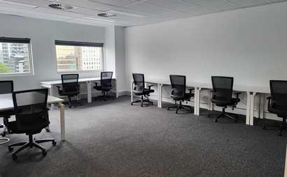 Hot Desks, Pay 3 days get 1 week use Hot Desks, Pay 3 days get 1 week use