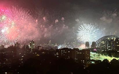 44% OFF! 1-4 pax Private Meeting room 44% OFF! 1-4 pax Private Meeting room