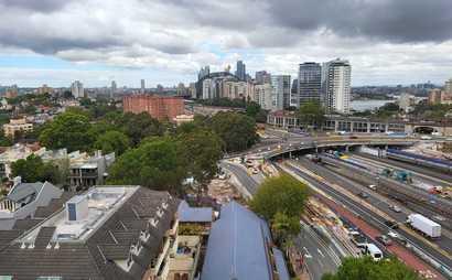 Hot Desks, Pay 3 days get 1 week use Hot Desks, Pay 3 days get 1 week use