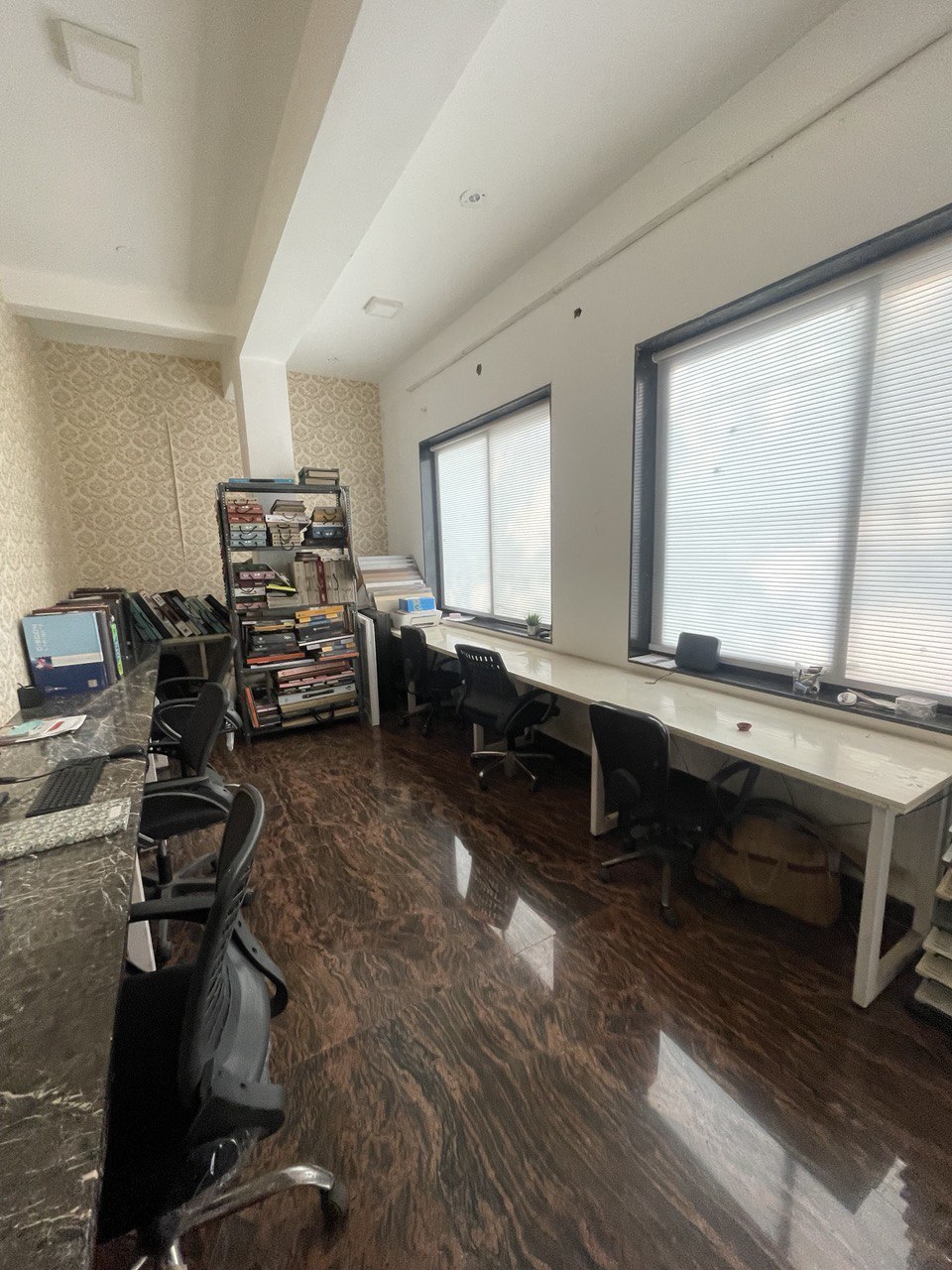 Book Furnished Office For Rent in Raipur Book Furnished Office For Rent in Raipur