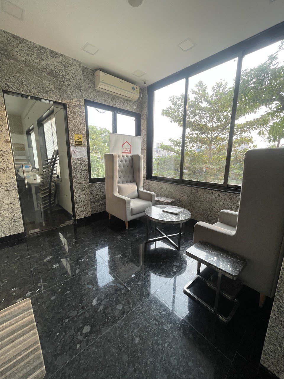 Book Furnished Office For Rent in Raipur Book Furnished Office For Rent in Raipur
