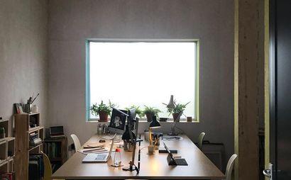 Hackney - &U studio creative practice - 3 desks available Hackney - &U studio creative practice - 3 desks available